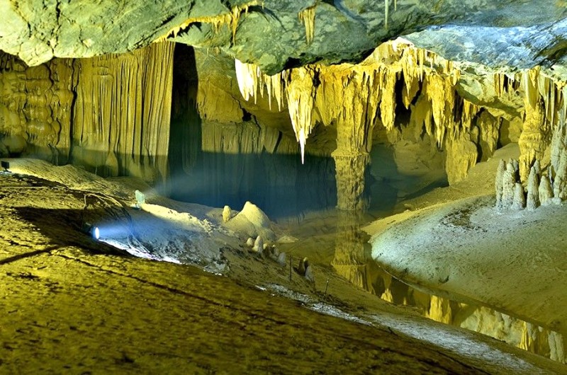 Khám phá động Thiên Đường: 7km kỳ bí