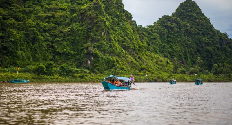 Phong Nha: Bình yên giữa di sản.