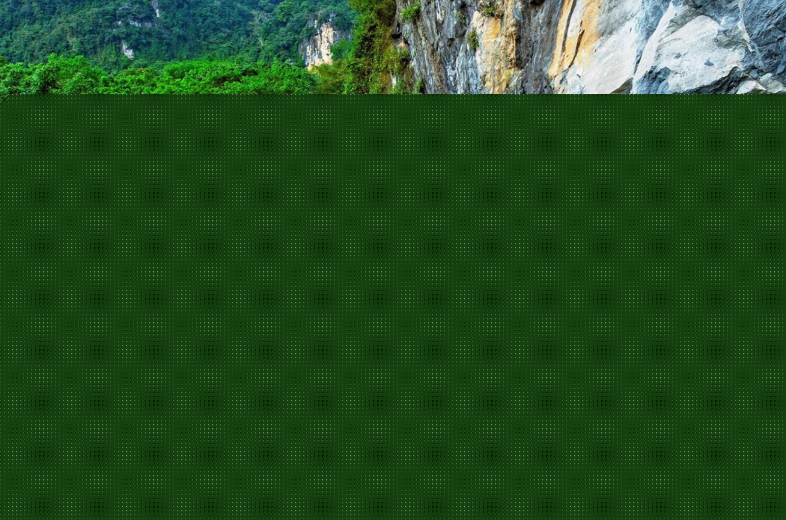 Top 7 địa điểm du lịch ở Quảng Bình đẹp chất ngất 9 Khám phá Động Phong Nha với hành trình trên dòng sông Son thơ mộng