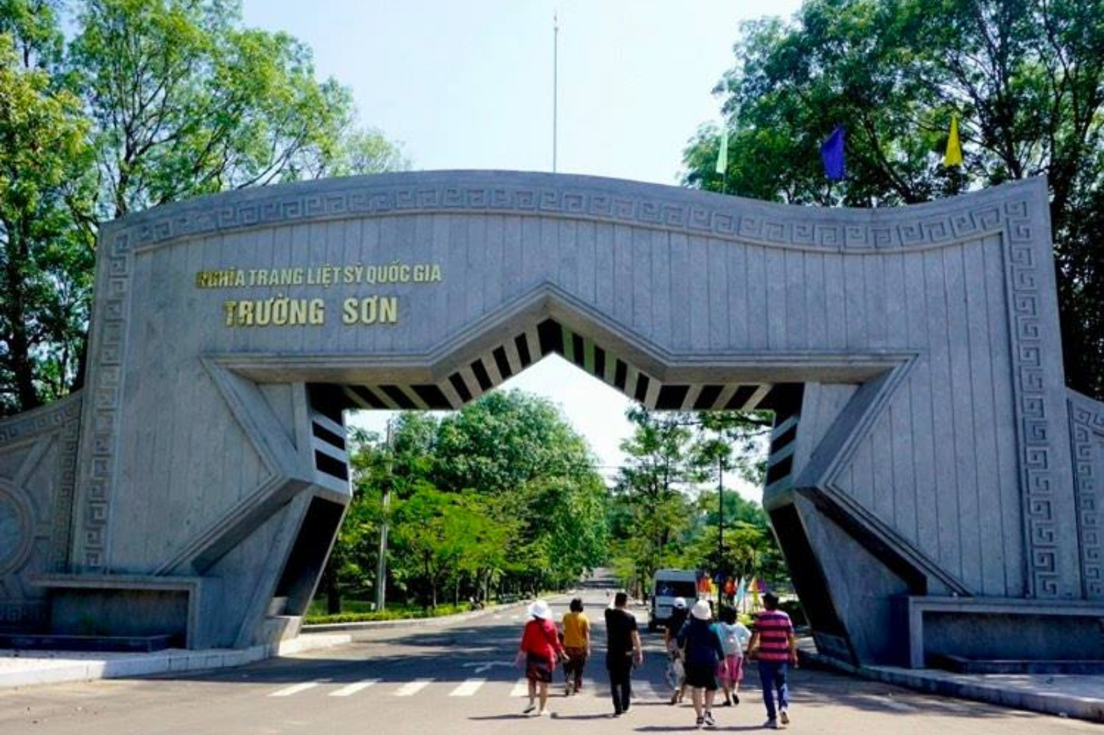 Cẩm nang du lịch Quảng Trị tự túc từ A - Z 10 Du lịch Quảng Trị tự túc, chủ động lịch trình với nhiều điểm đến hấp dẫn